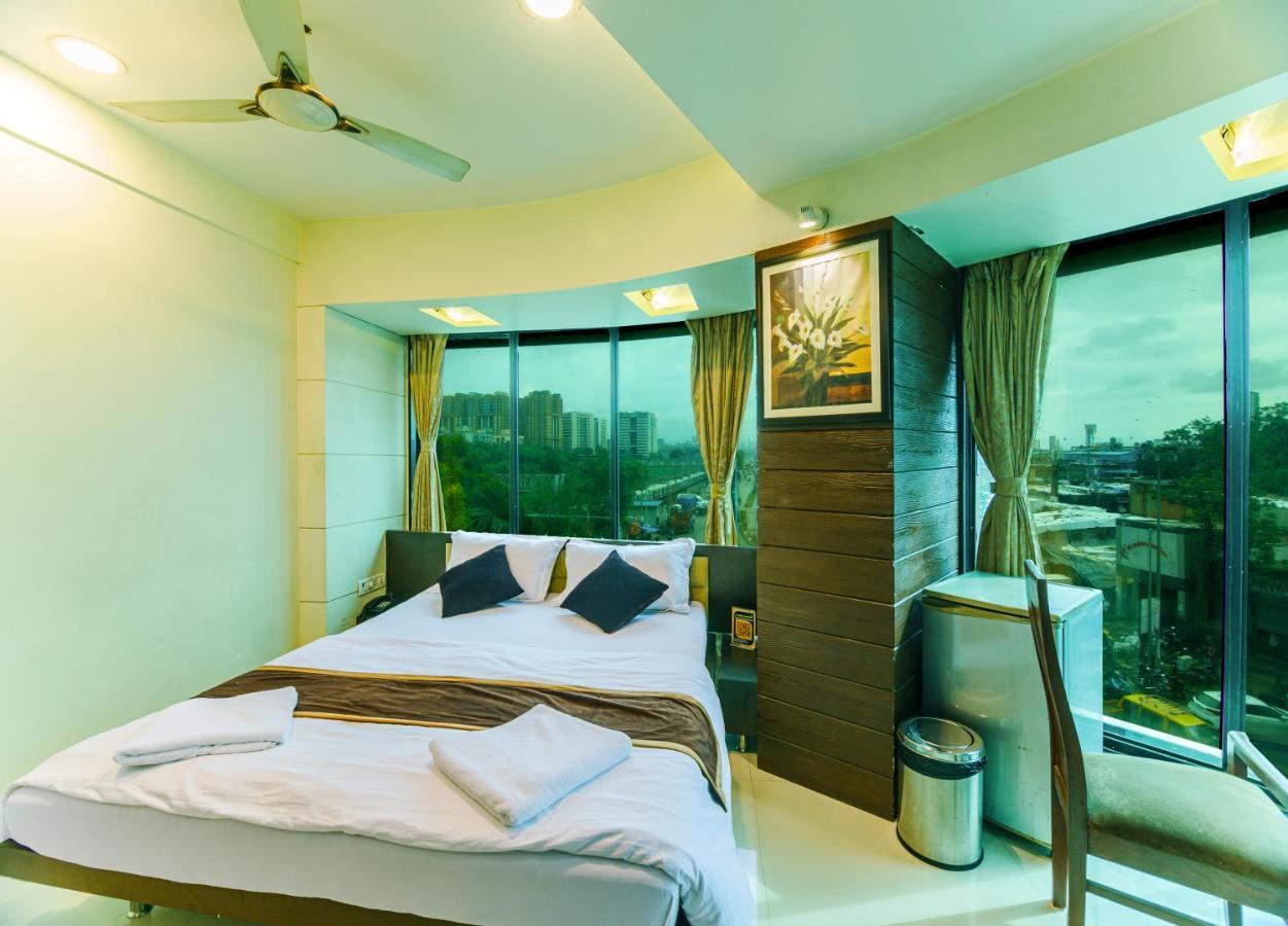 La Hotel Metro Near Bkc Mumbai Exterior photo