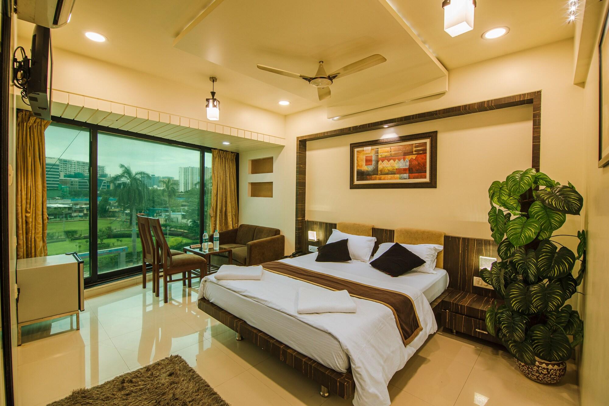 La Hotel Metro Near Bkc Mumbai Exterior photo