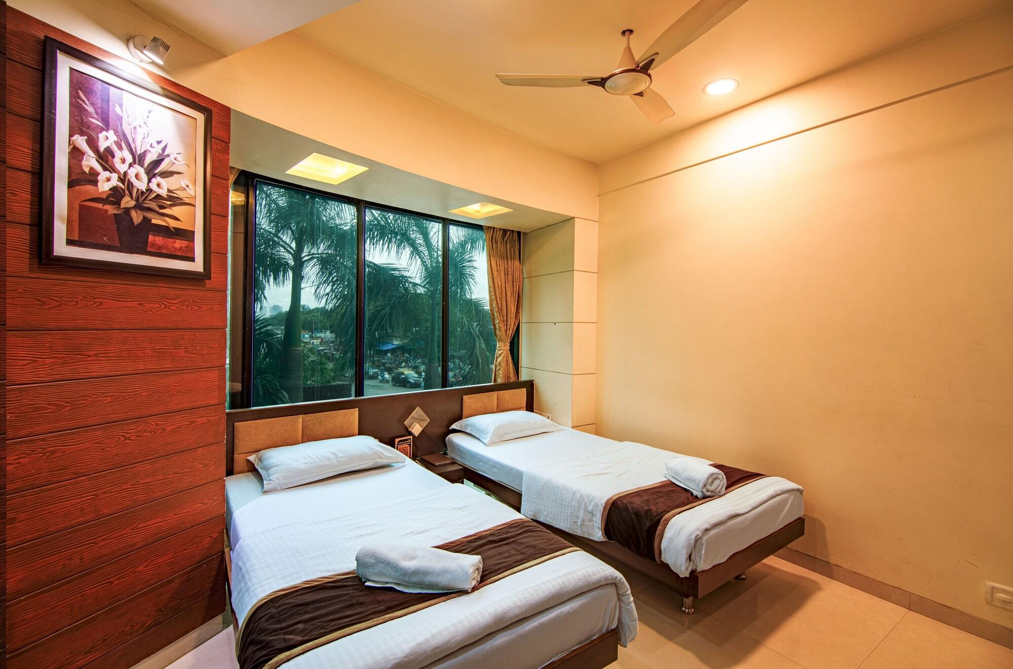 La Hotel Metro Near Bkc Mumbai Exterior photo